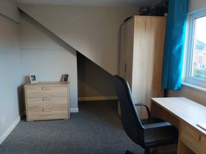 Photo 10- click for photo gallery